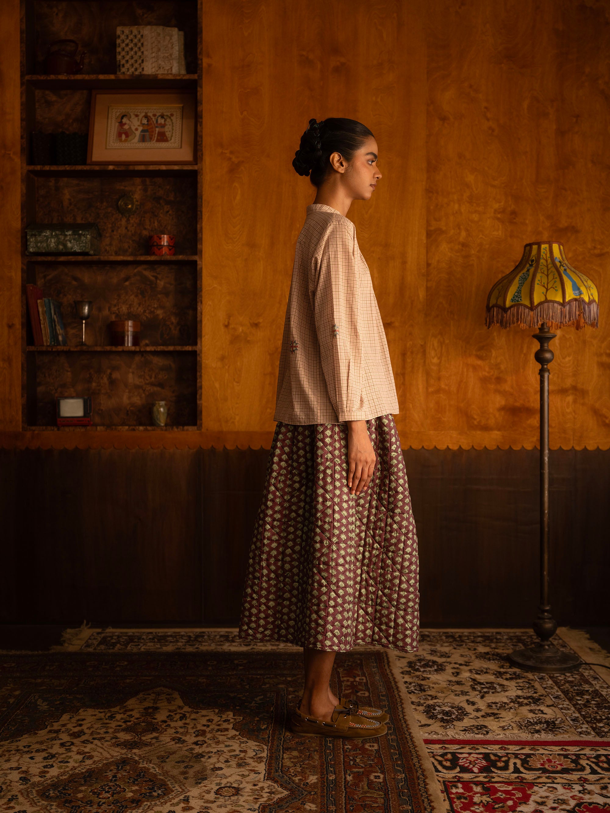 The She Knows What She Likes Shirt – Pink