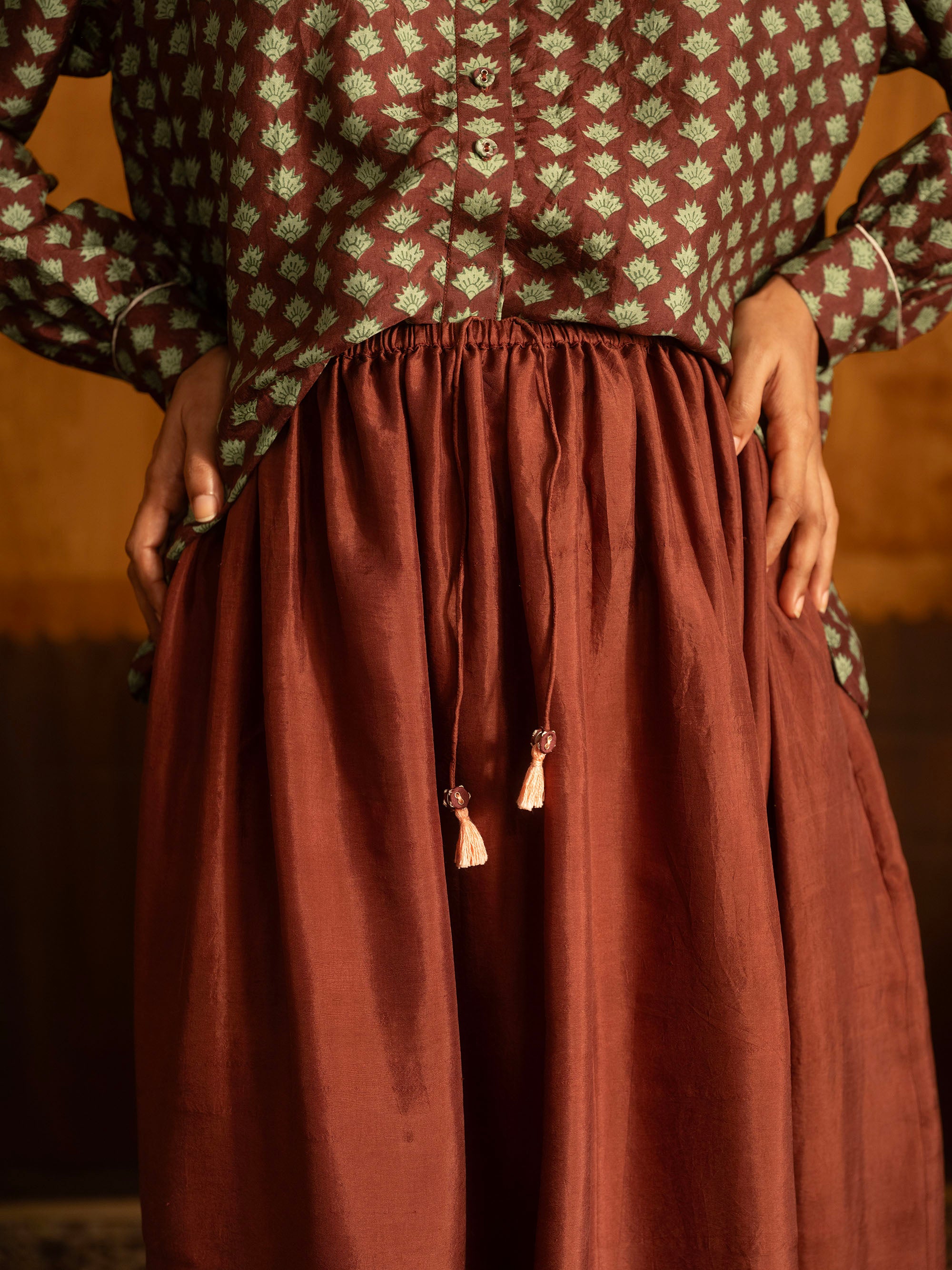 At the Brocante Skirt – Burgundy
