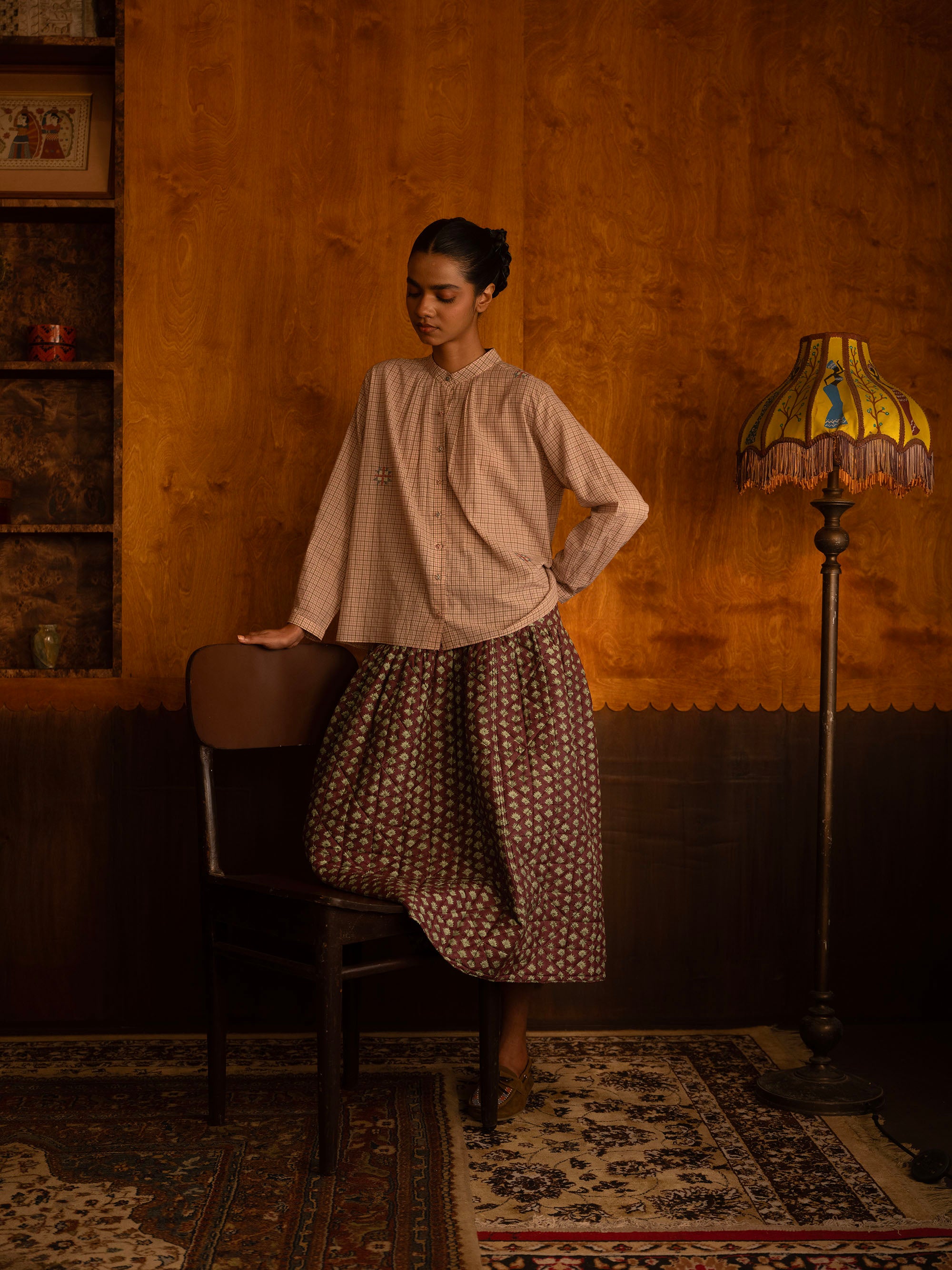 The She Knows What She Likes Shirt – Pink