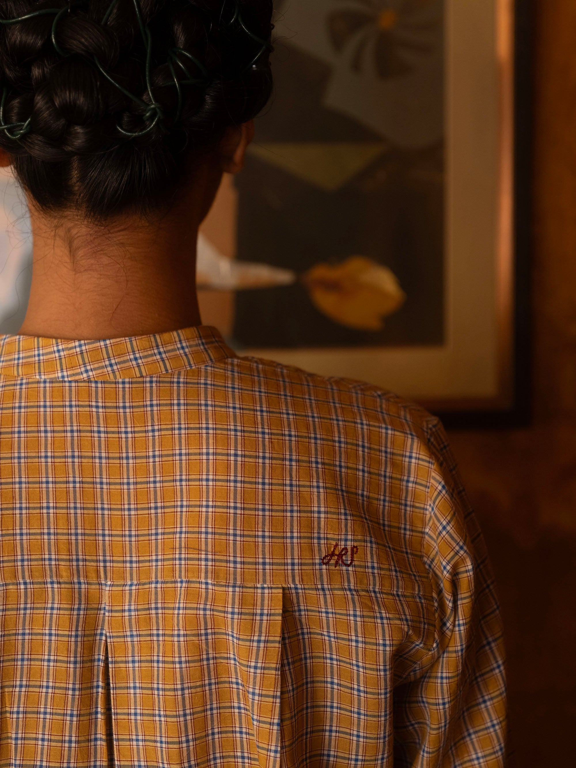 The She Knows What She Likes Shirt – Yellow