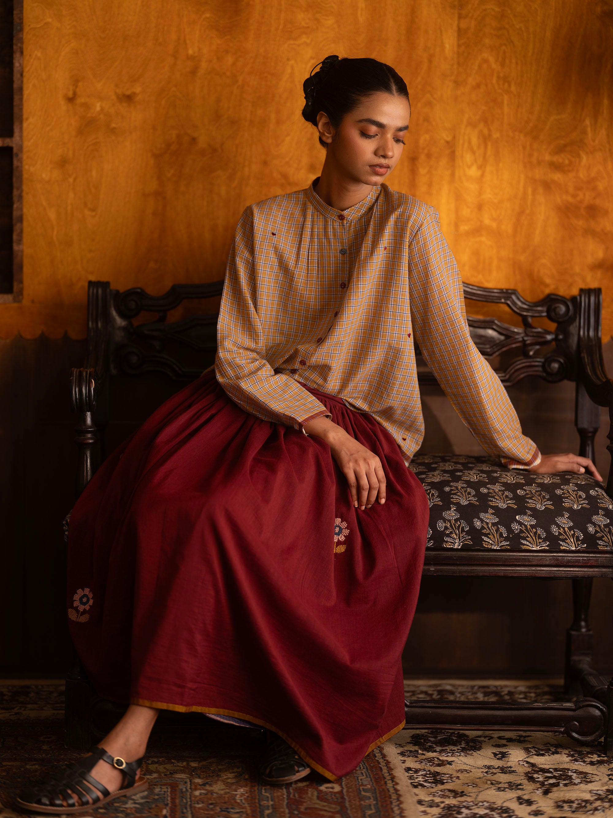 The She Knows What She Likes Shirt – Yellow