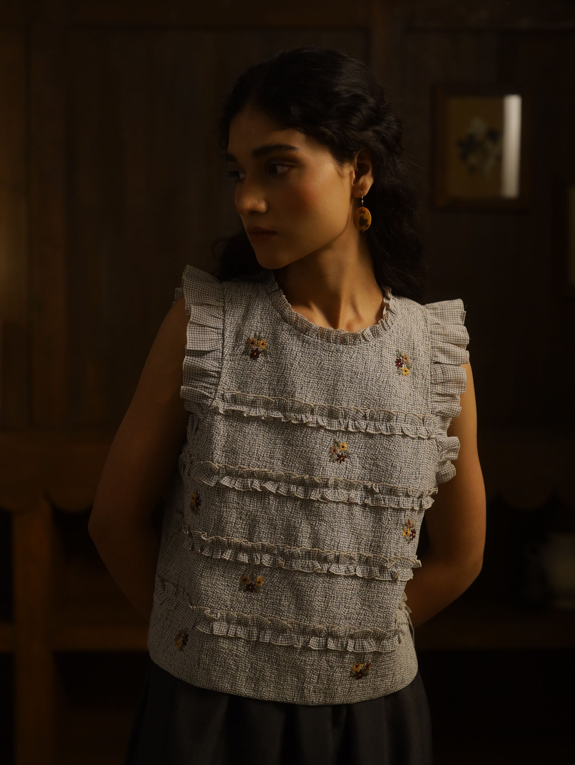 Kurf-Ruffle Top – White